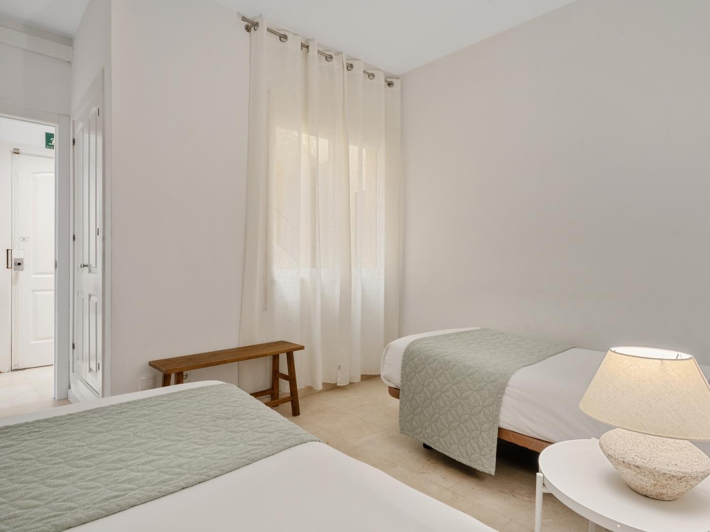 image Agua I seasonal pool by ELE Apartments 13