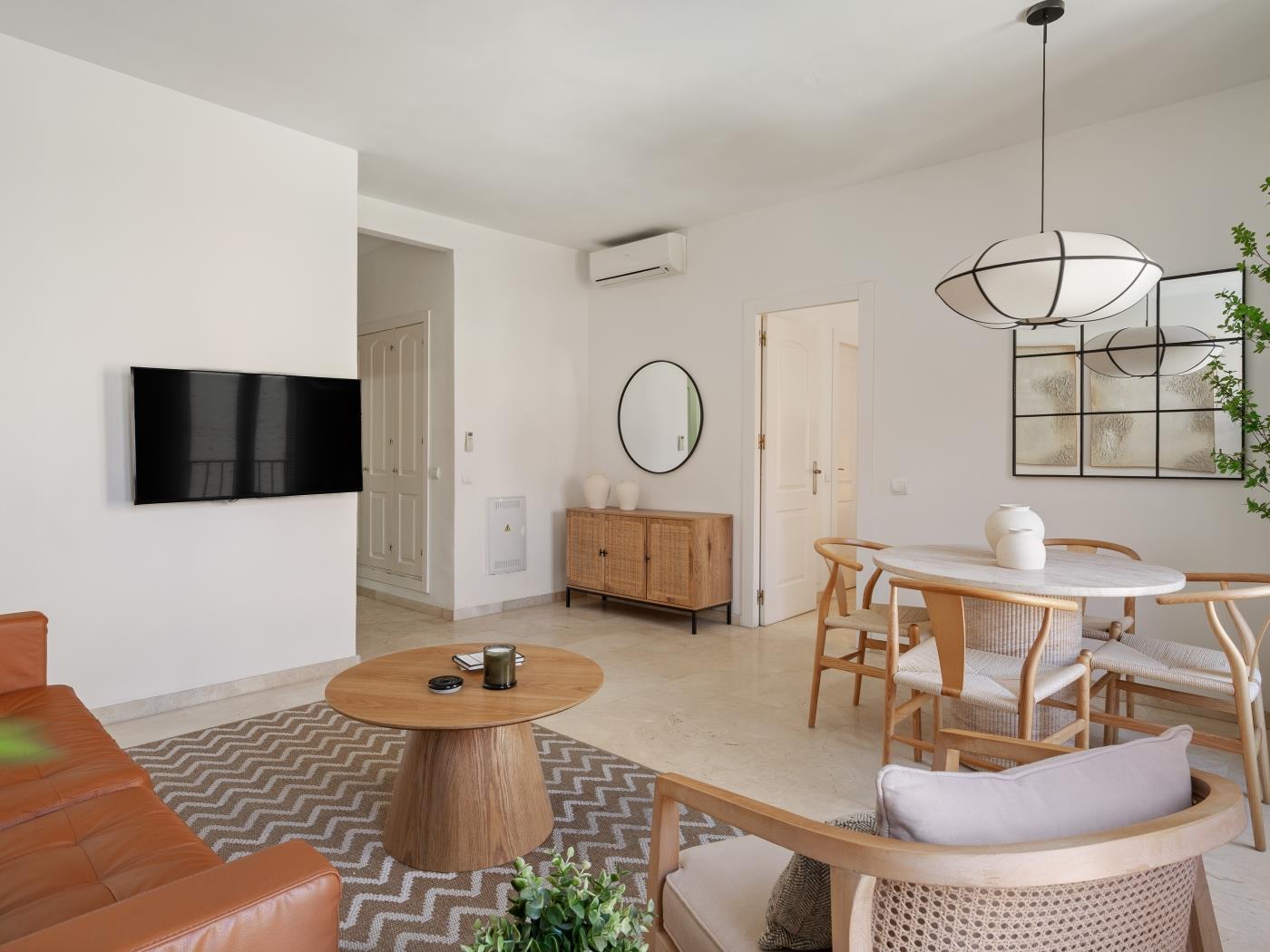 image Agua I seasonal pool by ELE Apartments 2