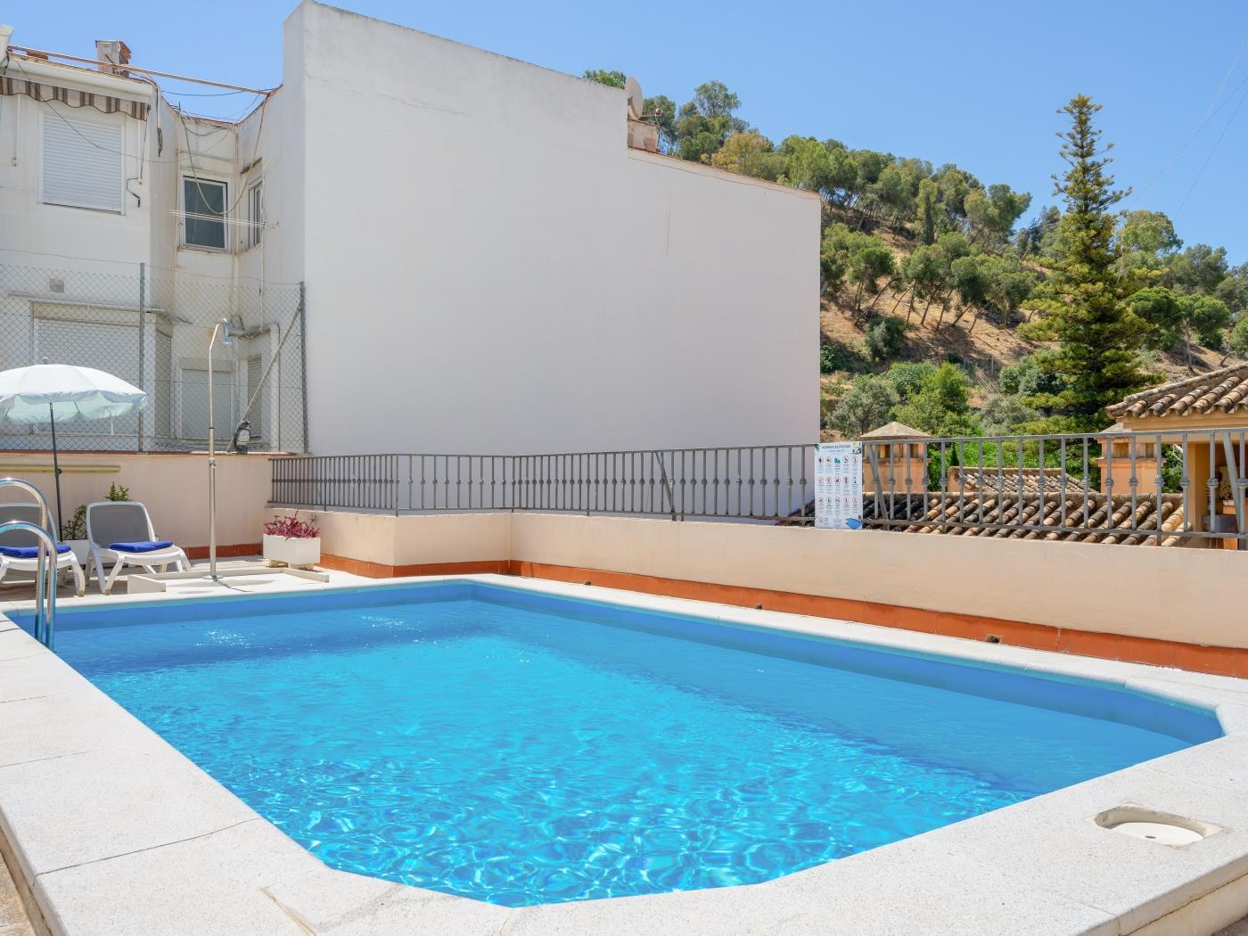 image Agua I seasonal pool by ELE Apartments 3
