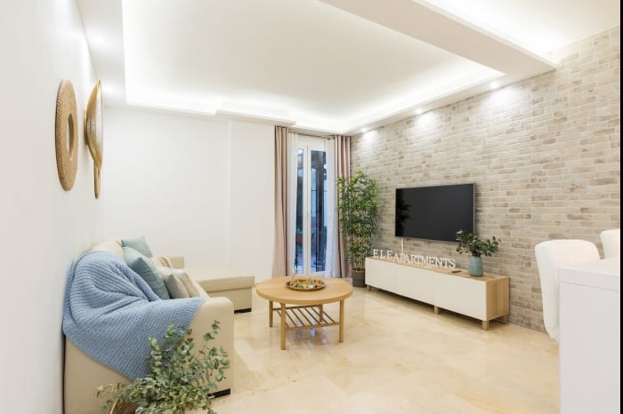 image Agua II seasonal pool by ELE Apartments 1