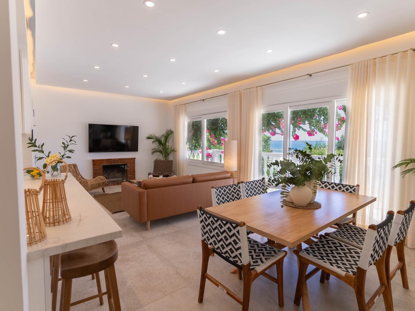 image Appartement · Vélez-Málaga · ★4,80 · 3 chambres · 4 lits · 2 salles de bain 4