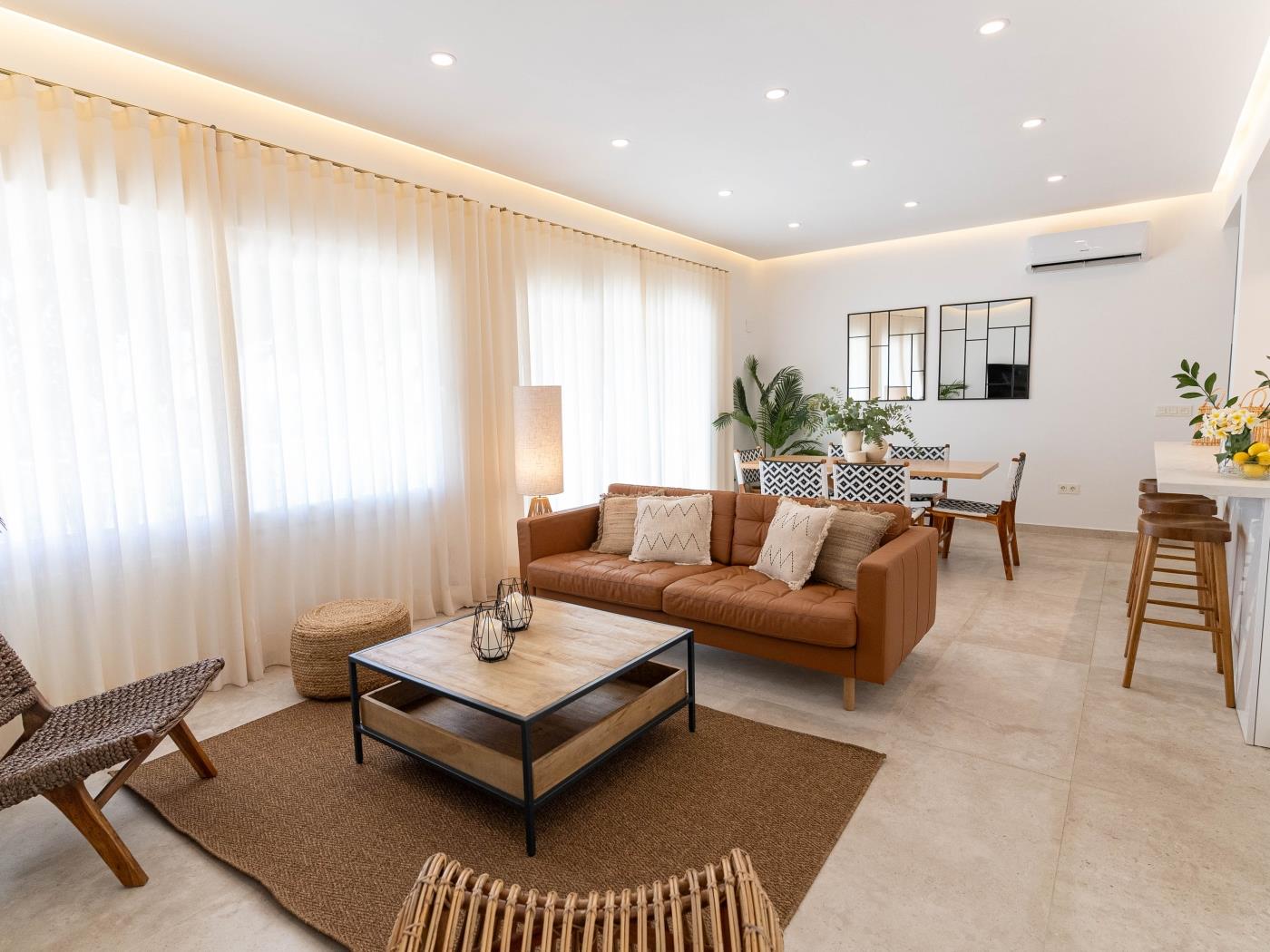 image Appartement · Vélez-Málaga · ★4,80 · 3 chambres · 4 lits · 2 salles de bain 6