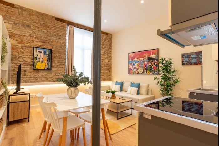 Arenal I Beach by ELE Apartments