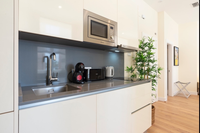 image Arenal V Beach by ELE Apartments 4