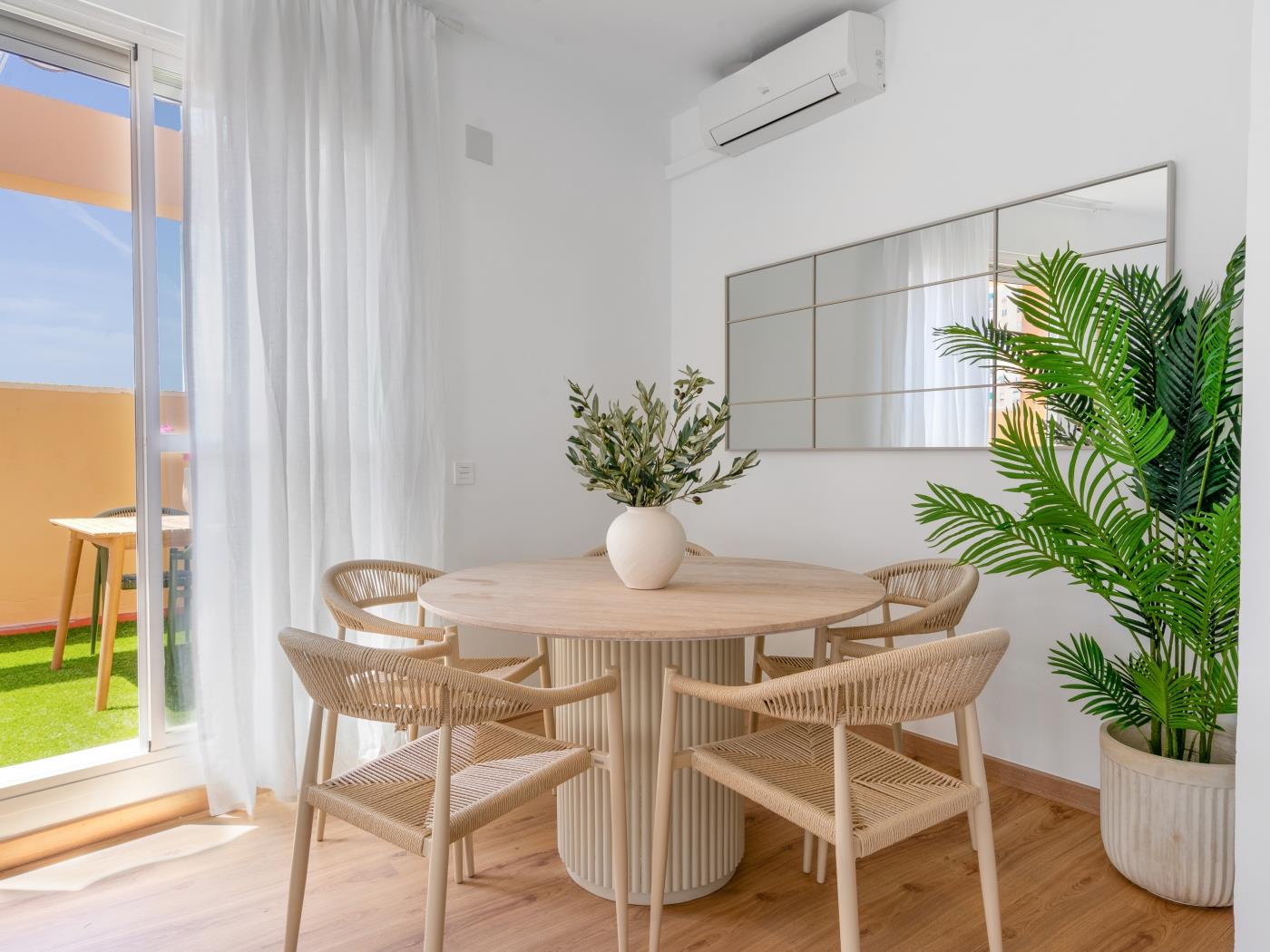 image Capuchinos Private terrace by ELE Apartments 11