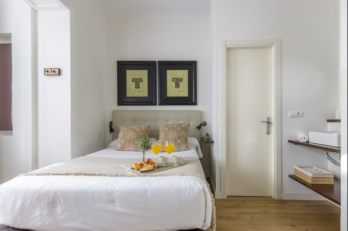 Comedias I by ELE Apartments