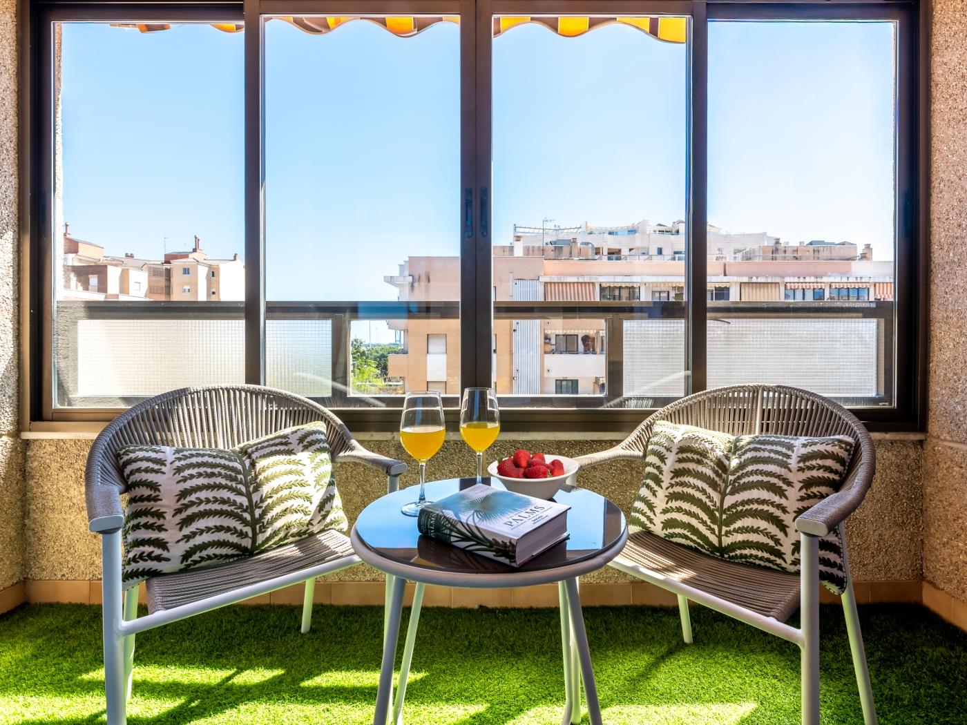 image Donoso Cortes Free parking by ELE Apartments 10