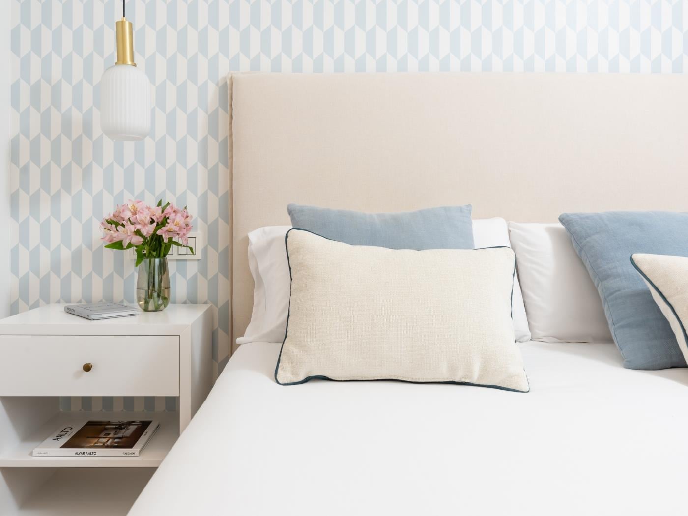 image Donoso Cortes Free parking by ELE Apartments 32
