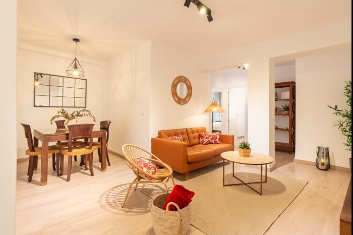 Ginachero & city center by ELE Apartments