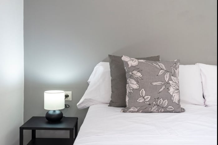 image Fantastic & Functional apartment in Malaga I by ELE APARTMENTS 12