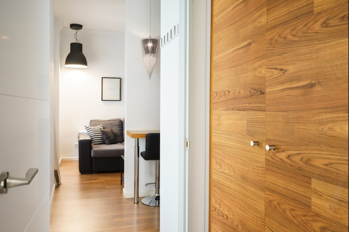 image Minimal Rooms III by ELE Apartments 6