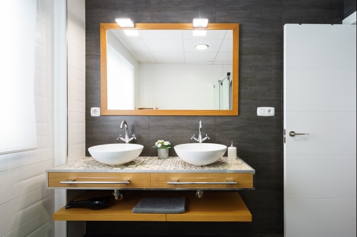 image Minimal Rooms IV by ELE Apartments 10