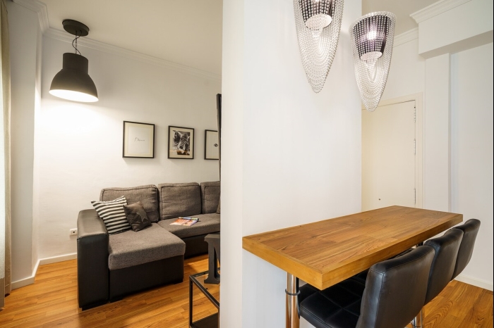 image Minimal Rooms VII by ELE Apartments 1