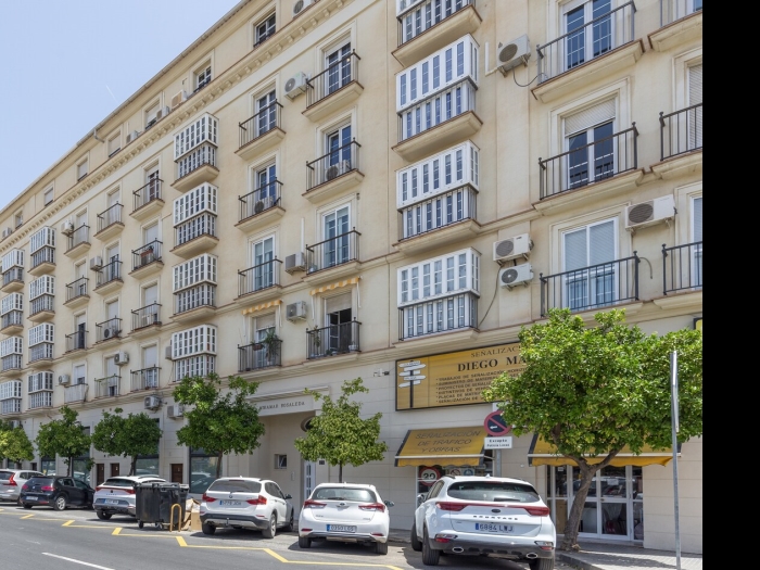 image Rosaleda old town balconies by ELE Apartments 20