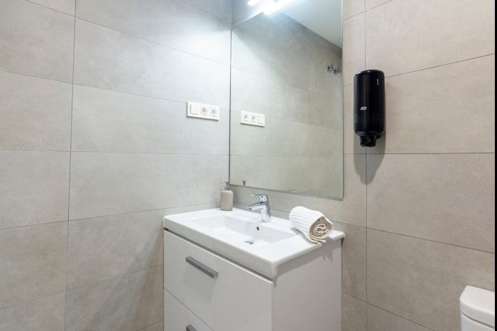 image Skyline II Pool Coworking by ELE Apartments 22