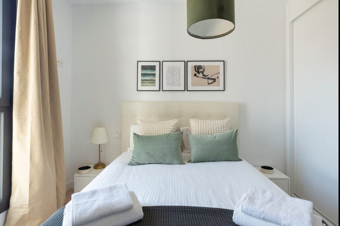 image Skyline III Pool & Coworking by ELE Apartments 13