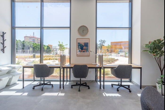 image Skyline III Pool & Coworking by ELE Apartments 29