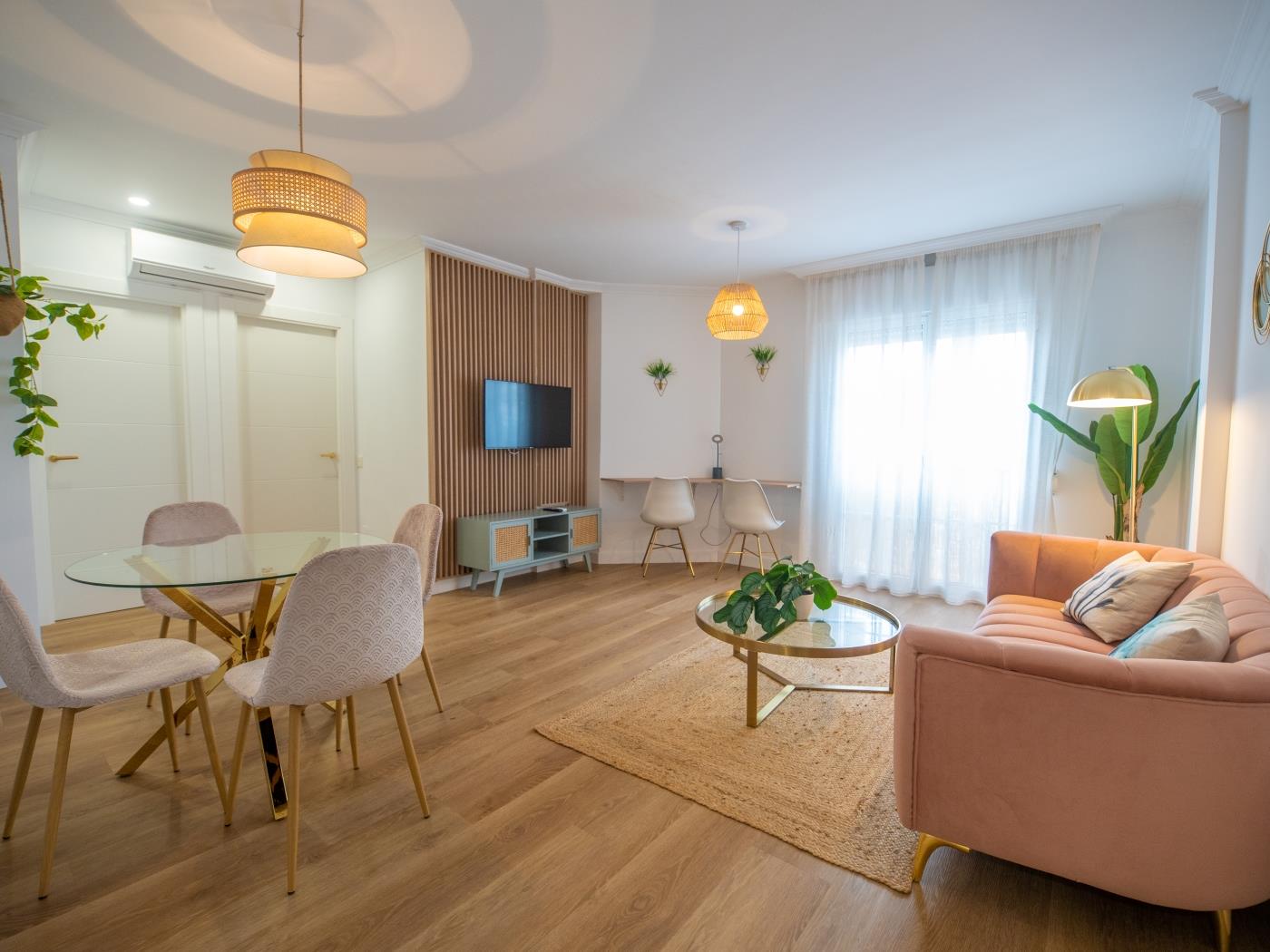 image Prensa Nice Courtyard by ELE Apartments 4