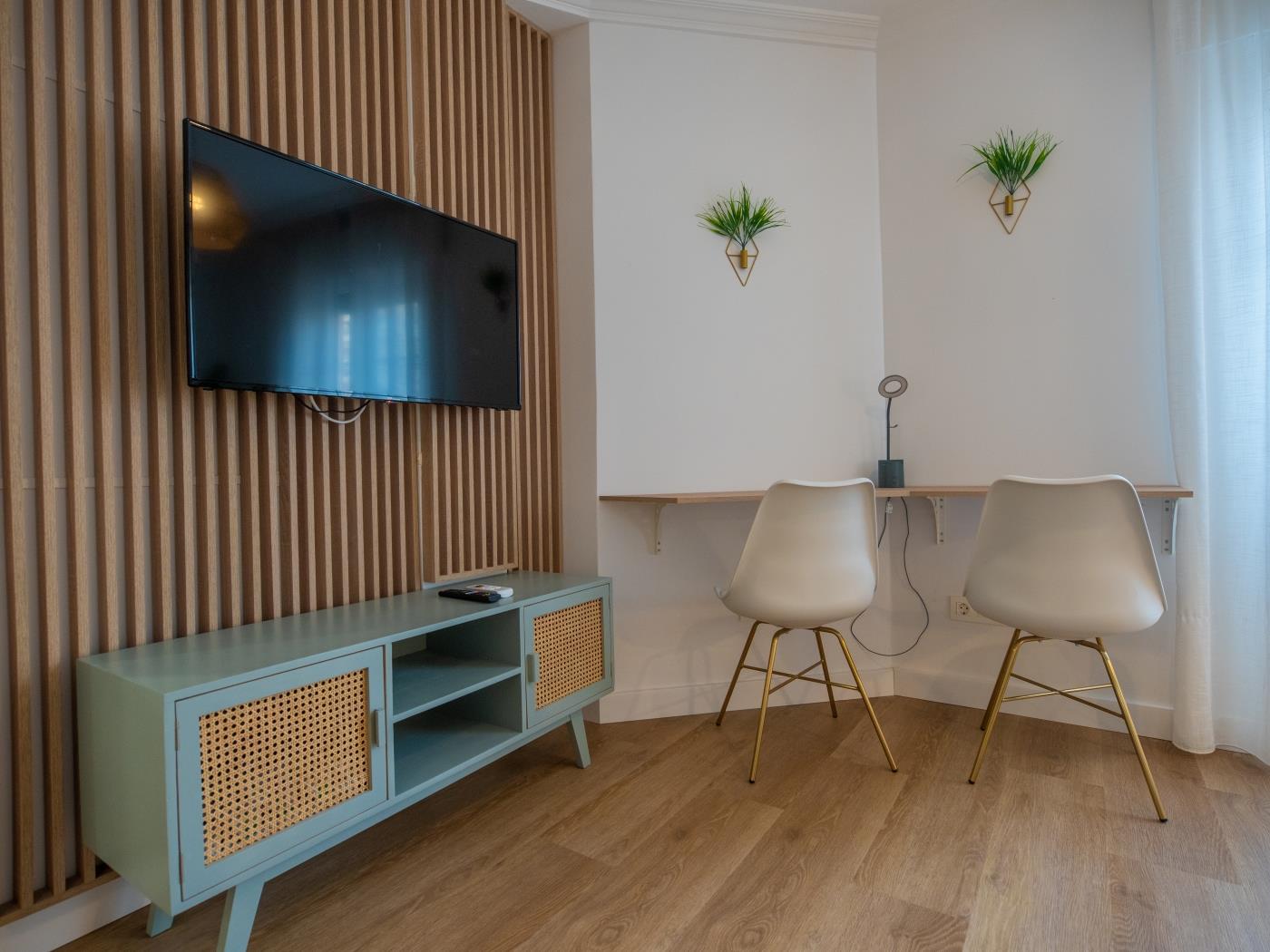 image Prensa Nice Courtyard by ELE Apartments 9