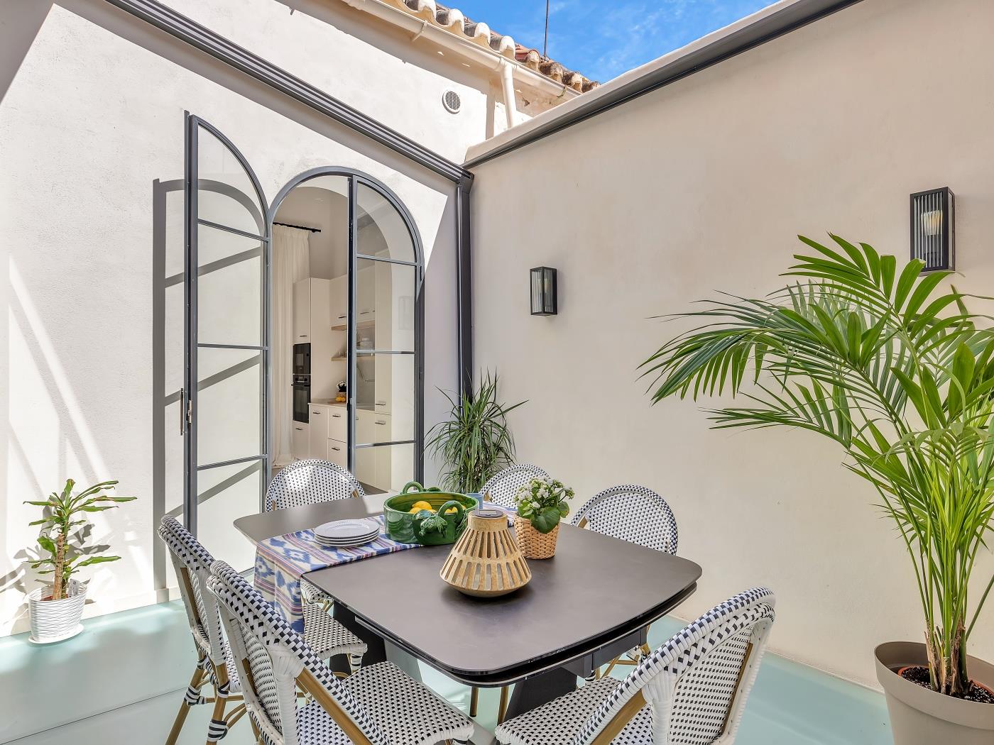 image Palacio Pries II Exclusive Stay By ELE Apartments 5