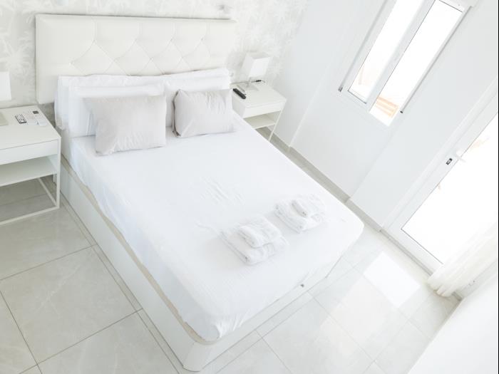 image Benalbeach & Views with Terrace by ELE Apartments 18