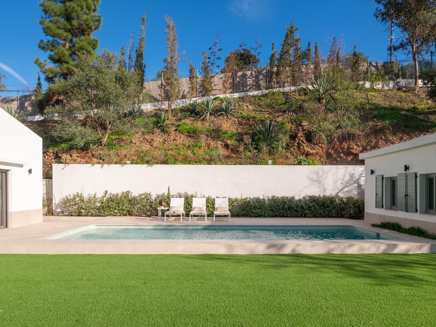 image Luxury Rural Villa & Pool by ELE Apartments 33