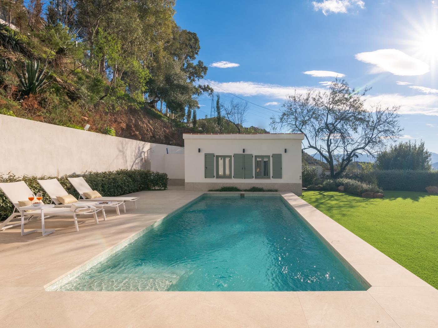 image Luxury Rural Villa & Pool by ELE Apartments 34