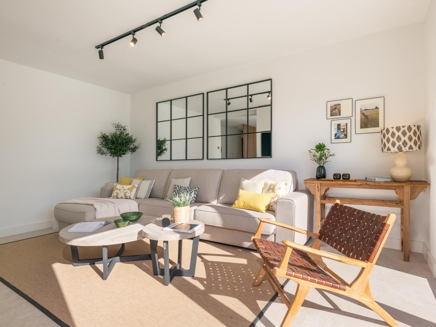 image Luxury Rural Villa & Pool by ELE Apartments 8