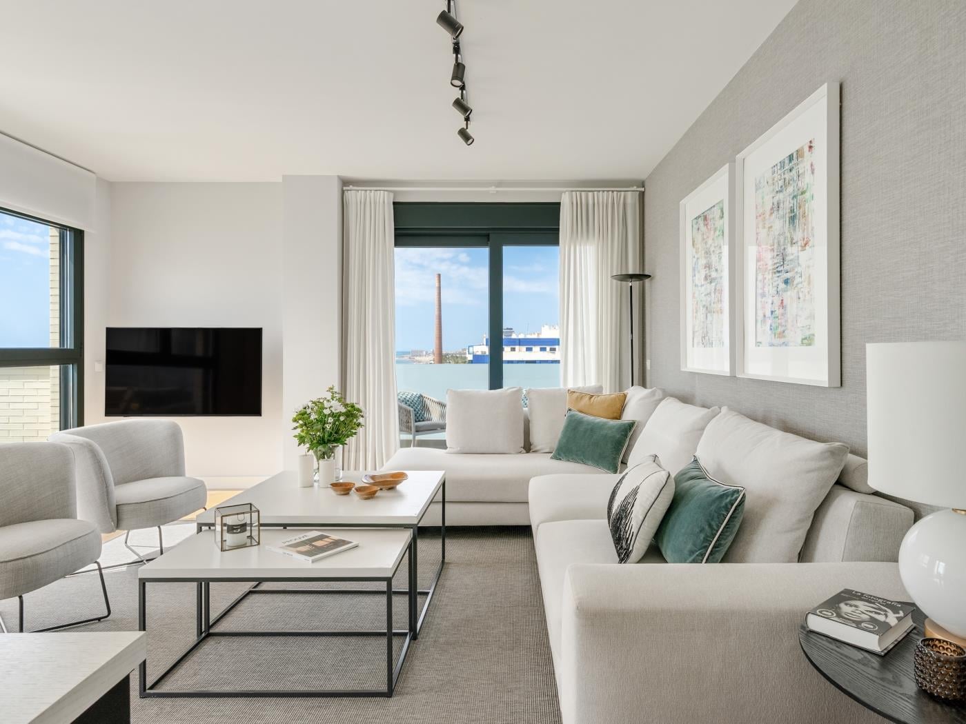 image Beachfront Penthouse & Pool by ELE Apartments 0