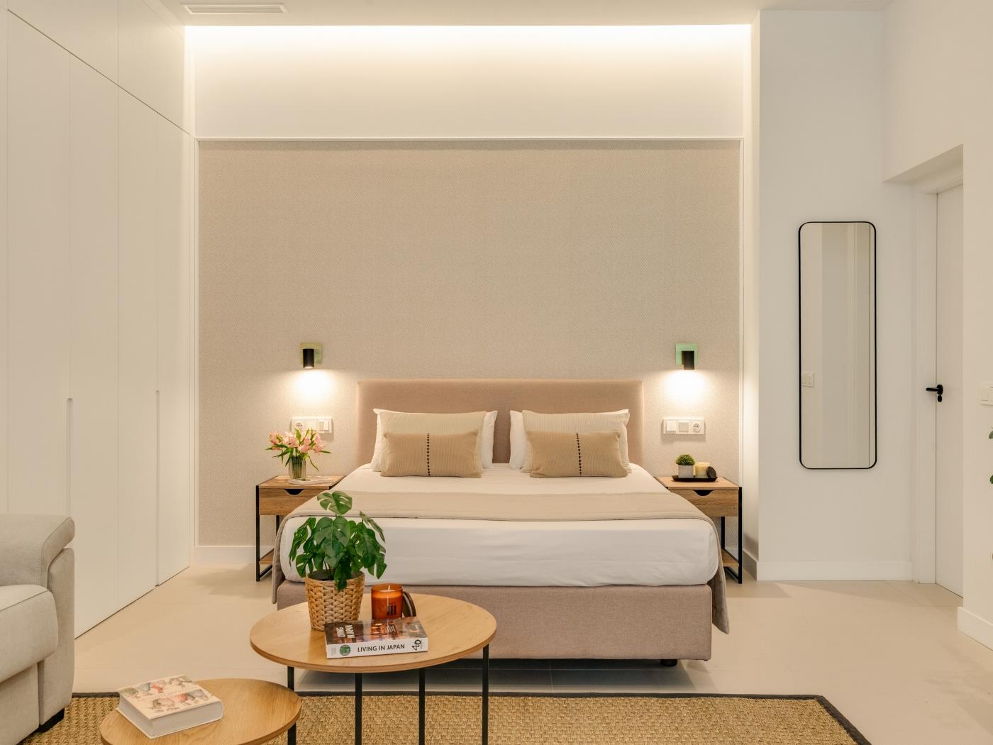 image Estudio recién reformado con diseño moderno y todas las comodidades 7